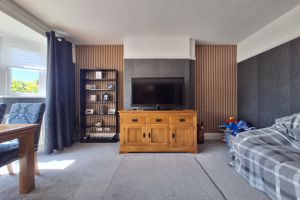 Living Room - click for photo gallery